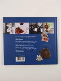 Makujen matka : Riihimäen asemaravintola 1870-2009