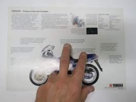 Yamaha FZR1000 moottoripyörä -myyntiesite, engalnninkielinen