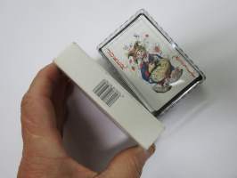 Nunnuka Playing Cards - Plastic cards from Lapland -pelikortit käyttämättömät