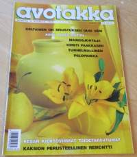 Avotakka N:o 6 1989 Kesäkuu