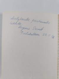 Karjalaistytön tarinoita (signeerattu, tekijän omiste)