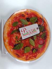 Pizza : yli 55 herkullista reseptiä pizzan ystäville - yli 55 herkullista reseptiä pizzan ystäville