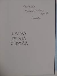 Latva pilviä piirtää