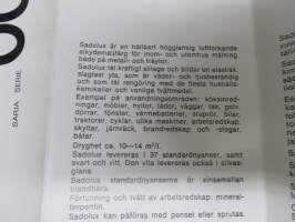 Sadolin - Sadolux 002 Sarja maalit (alkydilakkamaali) -värikartta