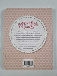 Rakkaudella leivottu : whoopiet, macaronit &amp; kuppikakut