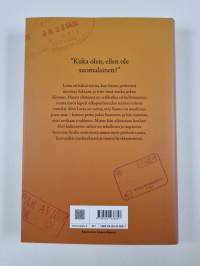 Koti kulttuurien välissä (signeerattu)