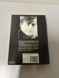 Stephen King kolme korttia pakasta musta torni 2  1.painos