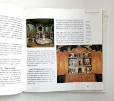 Dolls' Houses