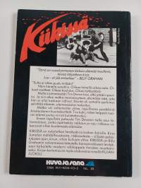 Kiikissä