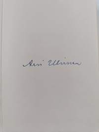 Maamme pikkueläimiä : Selkärangattottomia (signeerattu)