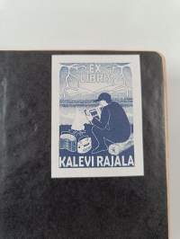 Biblia eli Pyhä Raamattu : vanha ja uusi testamentti (1911)