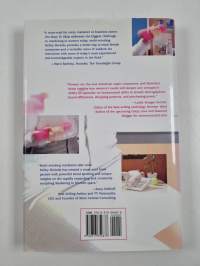 Too busy to shop : marketing to "multi-minding" women