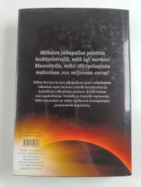 Pallon herruus : kuningaslajin valta ja lumo