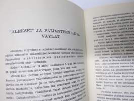 Höyrylaiva Päijänteellä - Päijänteen laivaliikenteen vaiheita - Jyväskylä-Päijänteen Laiva Oy:n täyttäessä 50 vuotta