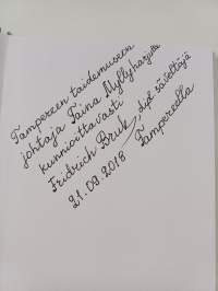 Soi maininki hiljainen : esseitä, kertomuksia, muistelmia (+CD) (signeerattu, tekijän omiste)