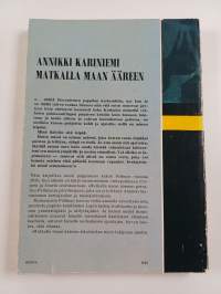 Matkalla maan ääreen