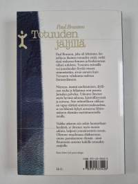 Totuuden jäljillä
