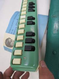 Melodica - Hohner Melodica Soprano -soitin + kotelo + saksankieliset käyttöohjeet