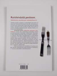 Ruisleivästä pestoon : näkökulmia muuttuvaan ruokakulttuuriin