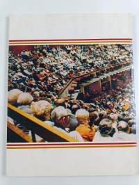 Grand Ole Opry : WSM Picture-history Book : 50th anniversary issue