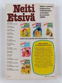 Neiti Etsivä ja linnanmuurin arvoitus