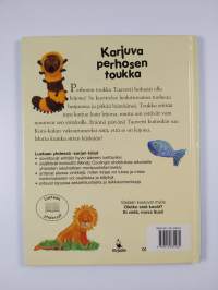 Karjuva perhosen toukka