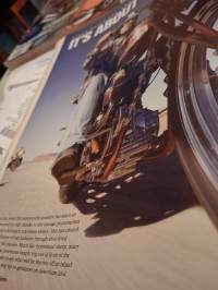 EASYRIDERS  N.o 407/ 2007.Moottori pyörä aikuisviihde lehti .Ruotsin kielinen, Pohjoismaihin suunnattub.Uusien pyörien esittelyä.  Iloisia kuvia tapahtumista