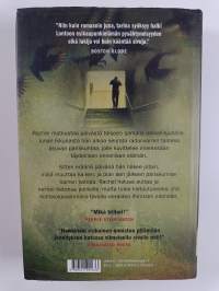 Nainen junassa