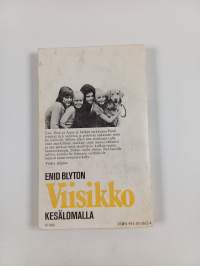 Viisikko kesälomalla