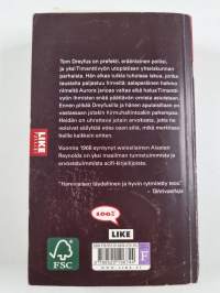 Prefekti