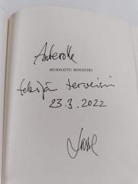 Murhattu ministeri : Heikki Ritavuoren elämä ja kuolema (signeerattu, tekijän omiste)