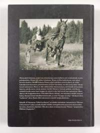 Hevoset etukaarteessa : hevosia, ihmisiä ja ilmiöitä