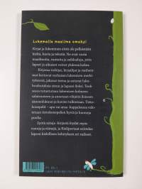 Syötä satuja : lukueväitä lapsuuteen