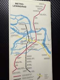 Falk Plan Leningrad 5. Edition 1981 – patentfolded kaupunkikartta (Tallinna, Riika, Vilna, Novgorod)