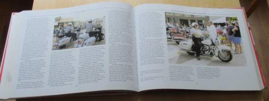 The Enncyclopedia of the HARLEY-DAVIDSON