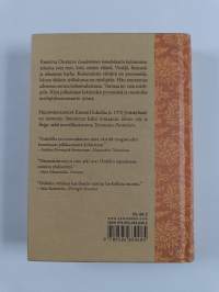 Luulotieteen kandidaatti : kolumneja