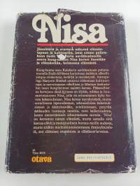 Nisa : kung-naisen tarina