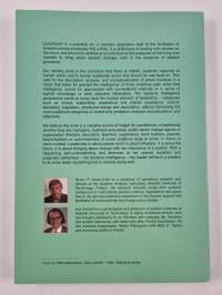 Systems Intelligence in Leadership and Everyday Life (signeerattu, tekijän omiste)