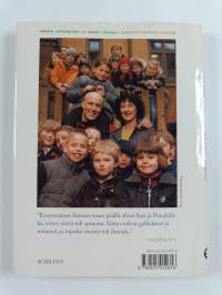 Vanhat tädit eivät muni
