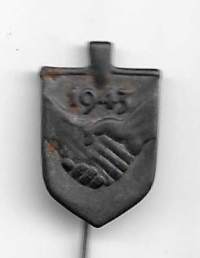Talkoolapio rauta 1943  neulamerkki -  rintamerkki