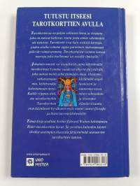 Tarot - portti sisimpään