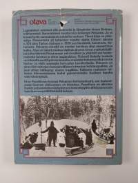 Kaukana maailmasta : historiaa ja muistoja Petsamosta