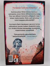 Joka yksin kulkee
