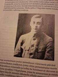 Radiotiedustelun synty Suomessa ja sen kehittäjä Reino Hallamaa.  Tutkimisen ja selonteon tehnyt ja julkaissut Pohjois-Kymenlaakson Asehistoriallinen Yhdistys ry.