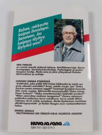 Ihminen onnea etsimässä
