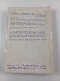 Operations Research - Methods and Problems