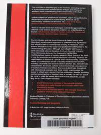 Tourism studies and the social sciences