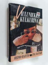 Viuluniekka kulkurina : Heimo Haiton vaellusvuodet Yhdysvalloissa 1965-76