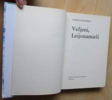 Veljeni, Leijonamieli