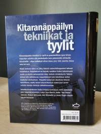 Kitaranäppäilyn tekniikat ja tyylit